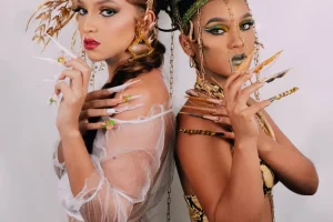 Belleza y estética: Peluquería, Manicura , etc…